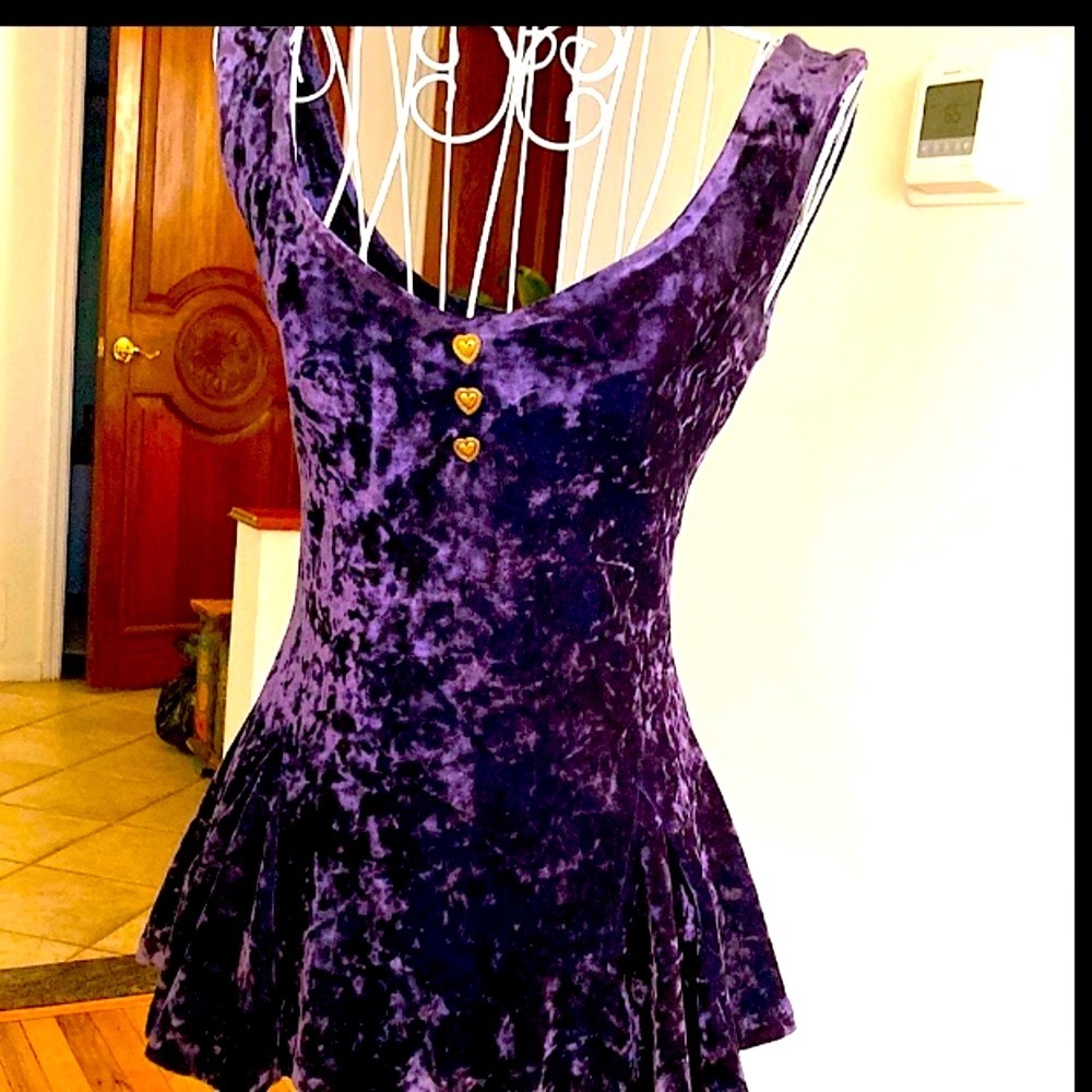 Betsey Johnson Velvet Peplum Tank Top Brand New Without Tags Vintage size Small